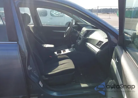 2013 Subaru Outback 2.5I z USA, uszkodzony, nr VIN 4S4BRCAC4D3249605